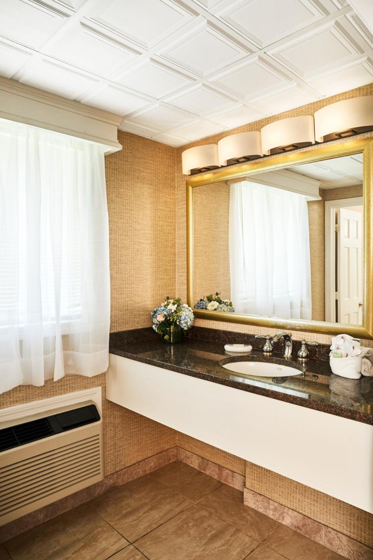 Premium King Room,1218980953:JPEG